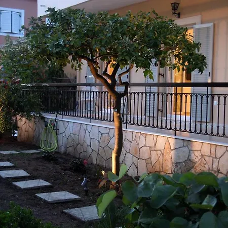 Casa Malu Boutique No 4 Apartment Gouvia